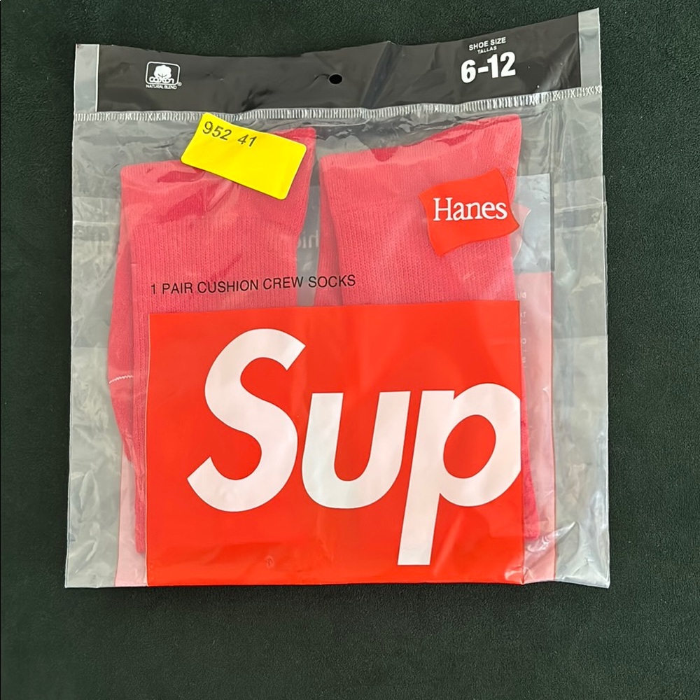 Hanes Pink Cushion Crew Socks